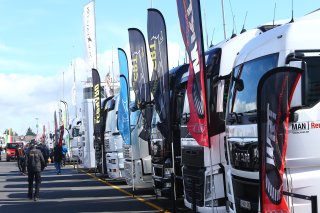 AMBIANCE TRUCKS