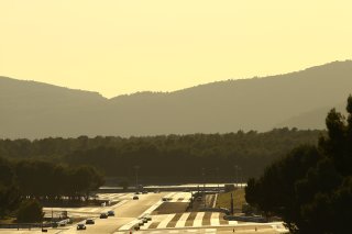 SUNSET IN THE STRAIGHT LINE