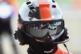 AMBIANCE PITLANE