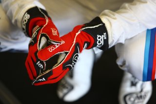 DETAIL GLOVES