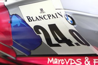 DETAIL OF BMW Z4 GT3 RACING AGAINST CANCER