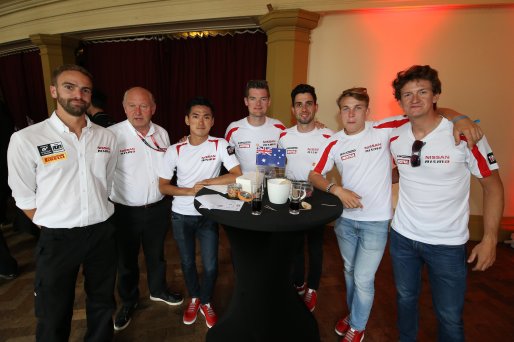 #22 MOTUL TEAM RJN MOTORSPORT (GBR) NISSAN GT-R NISMO GT3 DRIVERS AND MANAGEMENT | OLIVIER BEROUD / VISION SPORT AGENCY
