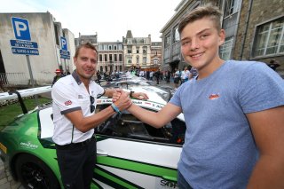 #8 BENTLEY TEAM M-SPORT (GBR) BENTLEY CONTINENTAL GT3 MAXIME SOULET (BEL) WITH WINNER OF A RIDE IN THE CONTINENTAL GT3 DURING PARADE