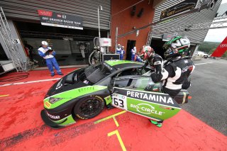 #63 GRT GRASSER RACING TEAM (AUT) LAMBORGHINI HURACAN GT3 MIRKO BORTOLOTTI (ITA) CHRISTIAN ENGELHART (DEU) ANDREA CALDARELLI (ITA) PRO CUP