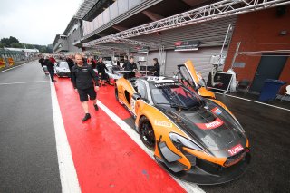 #59 STRAKKA RACING (GBR) MCLAREN 650 S GT3 ANDREW WATSON (GBR) JAZEMAN JAAFAR (MAL) DEAN STONEMAN (GBR) PRO CUP