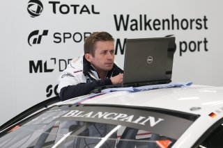 BMW MOTORSPORT (DEU) ENGINEER