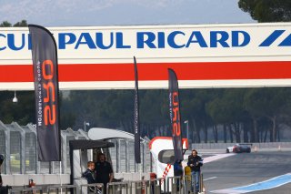 AMBIANCE PITLANE