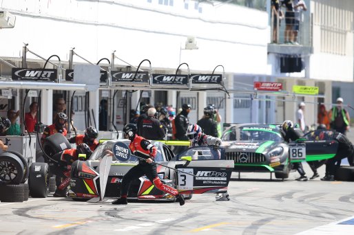 #3 BELGIAN AUDI CLUB TEAM WRT (BEL) AUDI R8 LMS GT3 SERGIO JIMENEZ (BRA) RODRIGO BAPTISTA (BRA) | OLIVIER BEROUD / VISION SPORT AGENCY