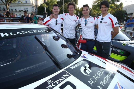 #23 NISSAN GT ACADEMY TEAM RJN (GBR) NISSAN GT-R NISMO GT3 ALEX BUNCOMBE (GBR) LUCAS ORDONEZ (SPA) #22 NISSAN GT ACADEMY TEAM RJN (GBR) NISSAN GT-R NISMO GT3 SEAN WALKINSHAW (GBR) RICARDO SANCHEZ (MEX) | OLIVIER BEROUD / VISION SPORT AGENCY