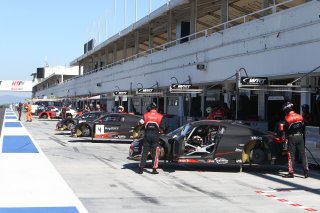 AMBIANCE PITLANE