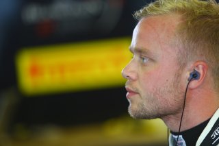#88 AKKA ASP (FRA) MERCEDES AMG GT3 FELIX ROSENQVIST (SWE)