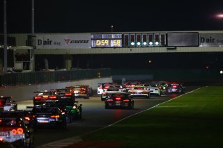 START OF THE QUALIFYING RACE