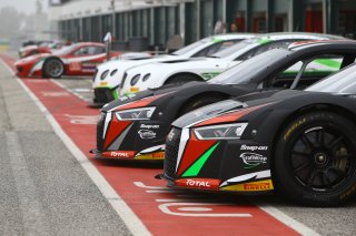 AMBIANCE PITLANE