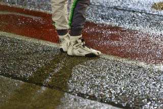 AMBIANCE PITLANE