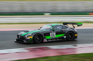 #86 HTP MOTORSPORT (DEU) MERCEDES AMG GT3 JULES SZYMKOVIAK (NDl) BERND SCHNEIDER (DEU)