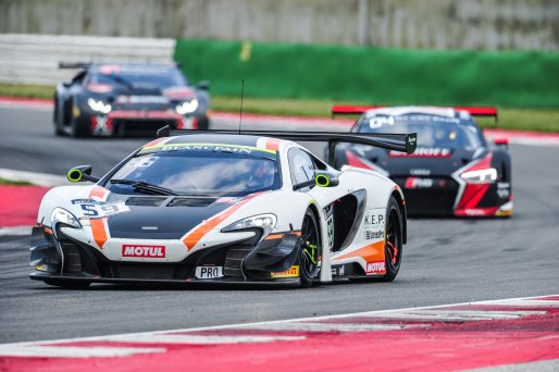 #59 GARAGE 59 (GBR) MCLAREN 650 S GT3 CRAIG DOLBY (GBR) MARTIN PLOWMAN (GBR) | PASCAL SAIVET / VISION SPORT AGENCY