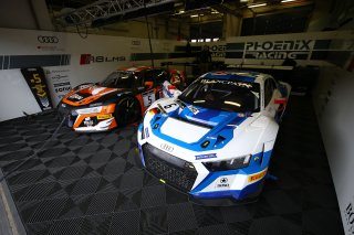 #6 PHOENIX RACING (DEU) AUDI R8 LMS GT3 MARKUS WINKELHOCK (DEU) NIKI MAYR MELHNOF (AUT)