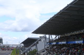 AMBIANCE STARTING GRID