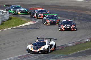 #58 GARAGE 59 (GBR) MCLAREN 650 S GT3 ALVARO PARENTE (PRT) ROB BELL (GBR)