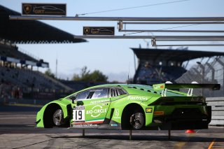 #19 GRT GRASSER RACING TEAM (AUT) LAMBORGHINI HURACAN GT3 EZEQUIEL PEREZ COMPANC (ARG) ANDREA CALDARELLI (ITA)