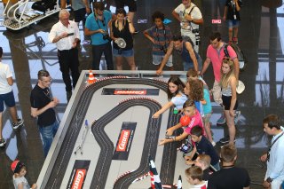 AMBIANCE FAN ZONE