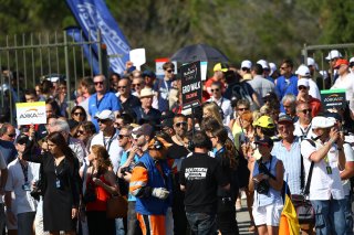 GRID WALK AMBIANCE