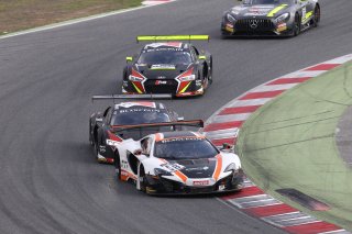 #58 GARAGE 59 (GBR) MCLAREN 650 S GT3 ALVARO PARENTE (PRT) ROB BELL (GBR)