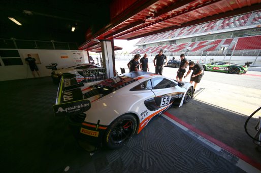 #458 RINALDI RACING (DEU) FERRARI 458 ITALIA GT3 ALEXANDER MATSCHULL (DEU) CHRISTOPHER BRUCK (DEU) | OLIVIER BEROUD / VISION SPORT AGENCY