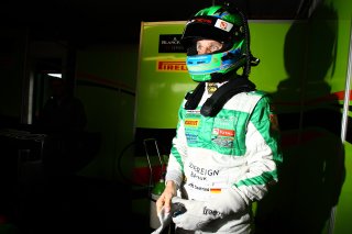 #333 RINALDI RACING (DEU) FERRARI 458 ITALIA GT3 MARCO SEEFRIED (DEU)
