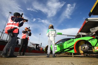 #333 RINALDI RACING (DEU) FERRARI 458 ITALIA GT3 NORBERT SIEDLER (AUT) AND PHOTOGRAPHERS