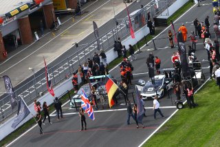 AMBIANCE STARTING GRID
