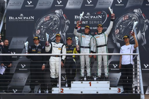 WINNERS OF THE SILVER CUP #83 BENTLEY TEAM HTP (DEU) BENTLEY CONTINENTAL GT3 OLIVIER LOMBARD (FRA) JULES SZYMKOWIAK (NDL) | OLIVIER BEROUD / VISION SPORT AGENCY