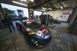 #44 STRAKKA RACING (GBR) MCLAREN 650S GT3 JONNY KANE (GBR) LORIS HEZEMANS (NDL)
