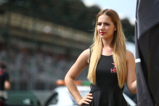 GRID GIRL