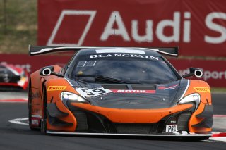 #59 STRAKKA RACING (GBR) MCLAREN 650S GT3 ROB BELL (GBR) ANDREW WATSON (GBR)