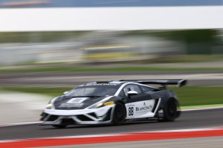 #88 REITER ENGINEERING (DEU) LAMBORGHINI GALLARDO LP560-4 R EX GT3 ALBERT VON THURN UND TAXIS (DEU) NICK CATSBURG (NDL)