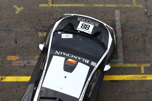 #88 REITER ENGINEERING (DEU) LAMBORGHINI GALLARDO LP560-4 R EX GT3 ALBERT VON THURN UND TAXIS (DEU) NICK CATSBURG (NDL) | OLIVIER BEROUD / VISION SPORT AGENCY