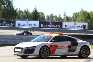 SAFETY CAR