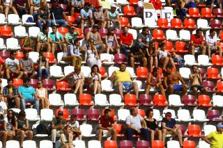 CROWD