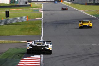 #55 ATTEMPTO RACING (DEU) MCLAREN 650 S GT3 ROB BELL (GBR) KEVIN ESTRE (FRA)
