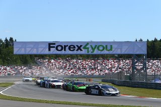 #88 REITER ENGINEERING (DEU) LAMBORGHINI GALLARDO LP560-4 R EX GT3 ALBERT VON THURN UND TAXIS (DEU) NICK CATSBURG (NDL)