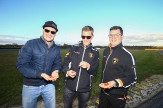 ALBERT VON THURN UND TAXIS (DEU), NICK CATSBURG (NLD) AND THEIR ENGINEER FOUND SOME EGGS