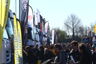 CROWD