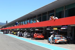 PITLANE DURING DRIVERS CHANGE