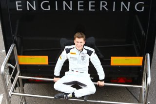 #88 REITER ENGINEERING (DEU) LAMBORGHINI GALLARDO LP560-4 R EX GT3 NICK CATSBURG (NDL)