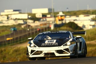 #88 REITER ENGINEERING (DEU) LAMBORGHINI GALLARDO LP560-4 R EX GT3 ALBERT VON THURN UND TAXIS (DEU) NICK CATSBURG (NDL)