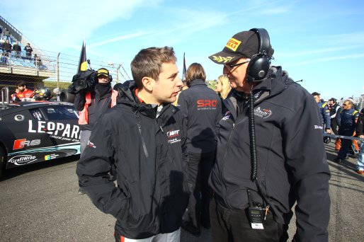 #1 BELGIAN AUDI CLUB TEAM WRT (BEL) AUDI R8 LMS ULTRA GT3 ROBIN FRIJNS (NDL) WITH JOHN WATSON (GBR) TV PRESENTATOR AND FORMER F1 DRIVER | OLIVIER BEROUD / VISION SPORT AGENCY