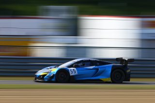 #55 ATTEMPTO RACING (DEU) MCLAREN 650 S GT3 ROB BELL (GBR) KEVIN ESTRE (FRA)
