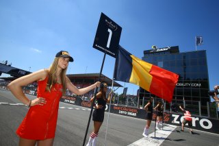 GRID GIRL