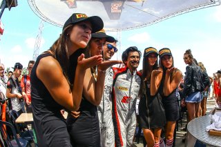 WRT DRIVERS WITH GRID GIRLS